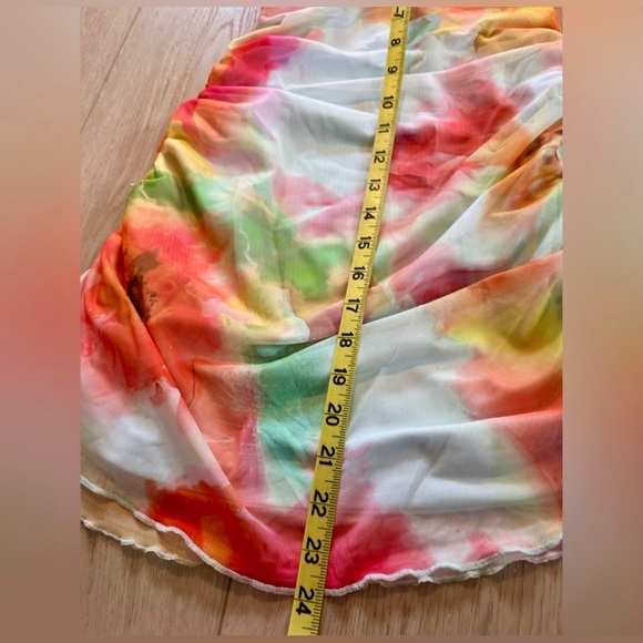 NWT 👌🏼🤩💖 Small Crepe-ey Rouched Spring Floral Mini Dress 🌺 🌼 ADORABLE 4 Spring! - Picture 3 of 11